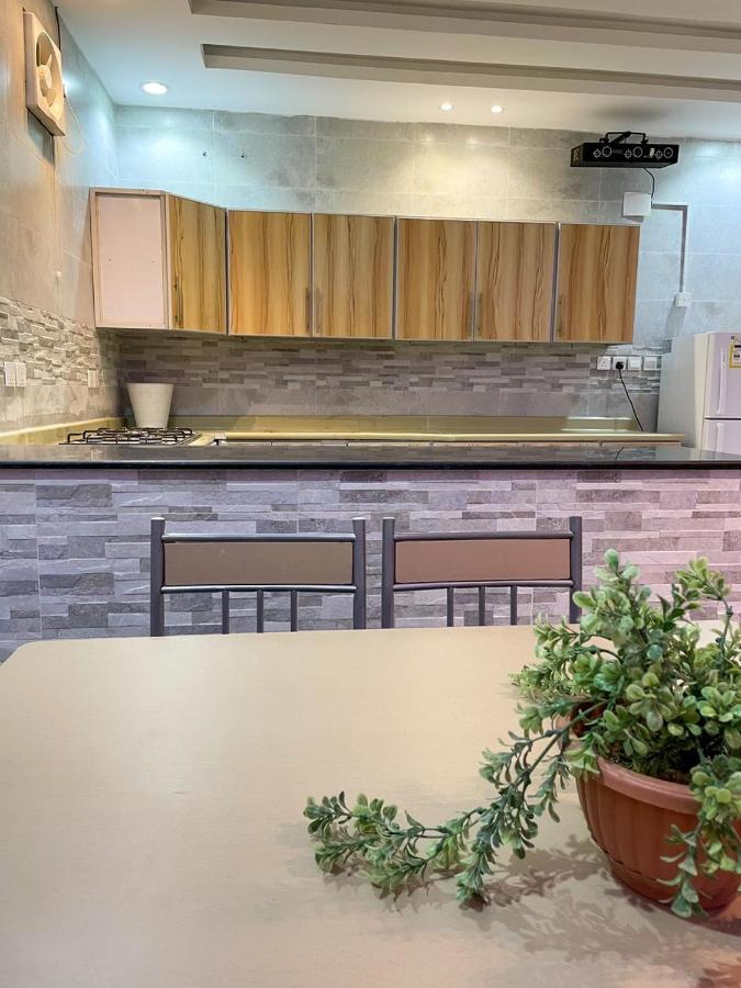 Villa فيلا هابي نايت Ash Shafā Exterior foto